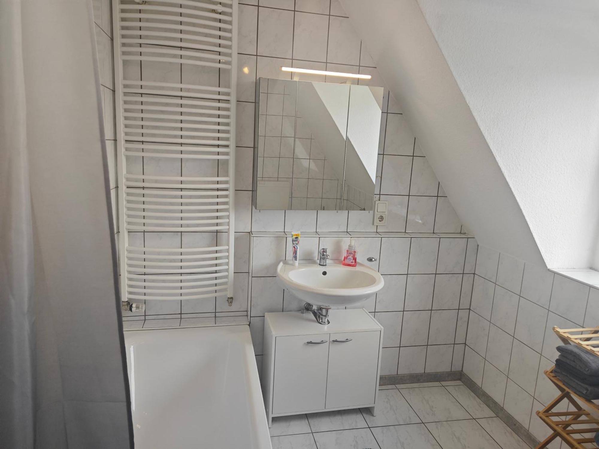 Work And Stay Eschweiler 80 Qm 5 Betten 2 Schlafzimmer,Neu Luaran gambar