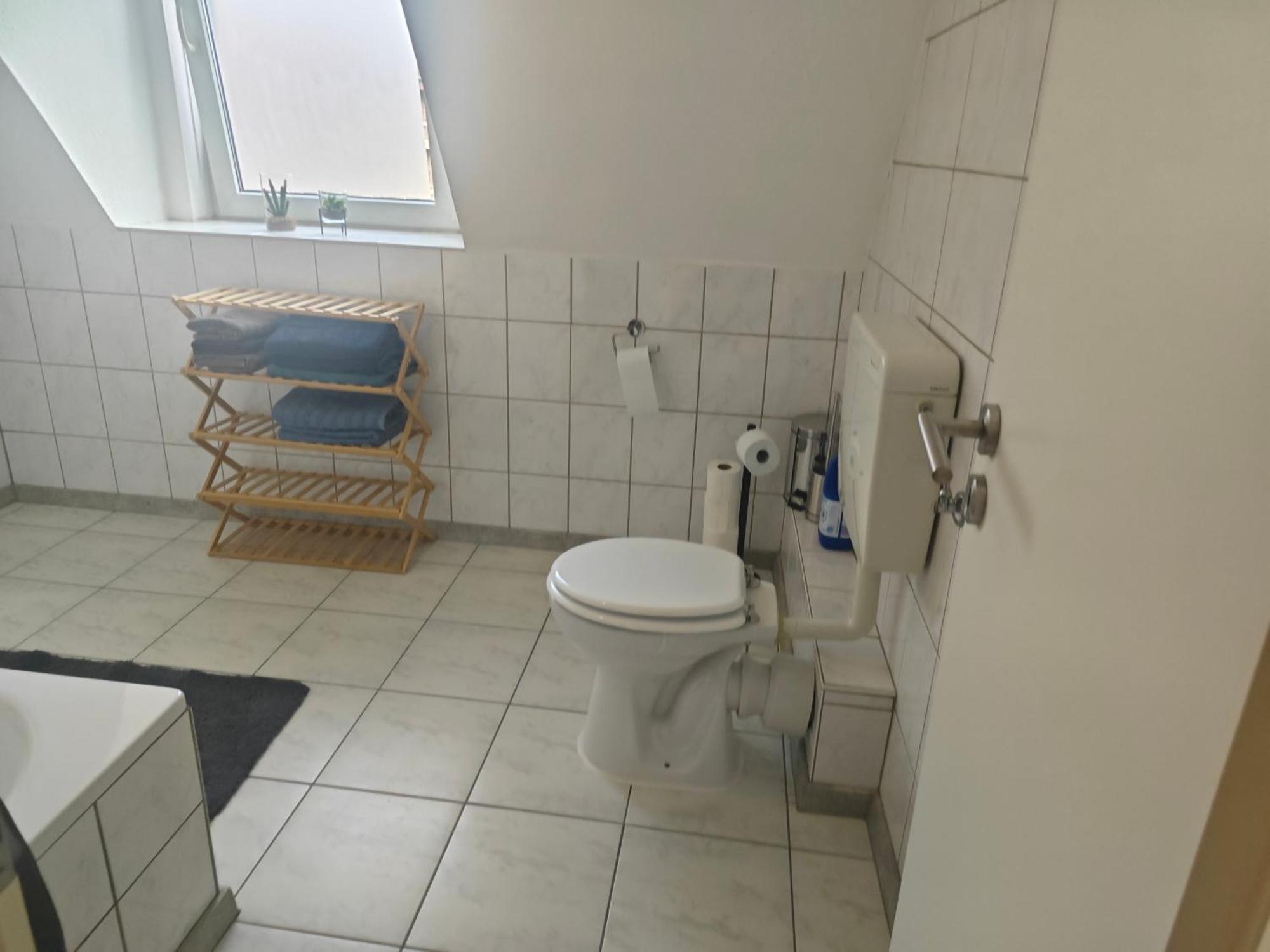 Work And Stay Eschweiler 80 Qm 5 Betten 2 Schlafzimmer,Neu Luaran gambar